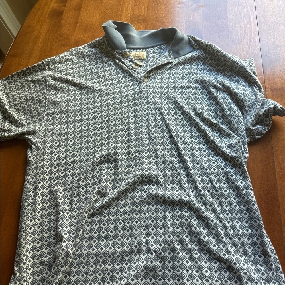 Men’s polo large